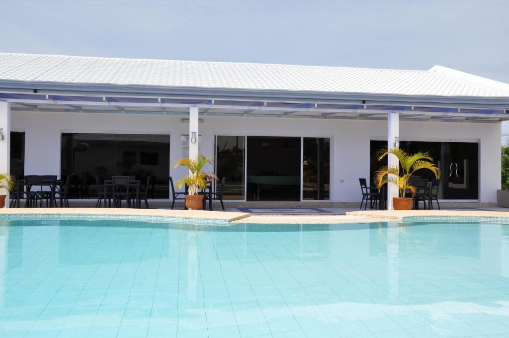 Olivia Resort Serviced Apartments And Bungalows Panglao Εξωτερικό φωτογραφία